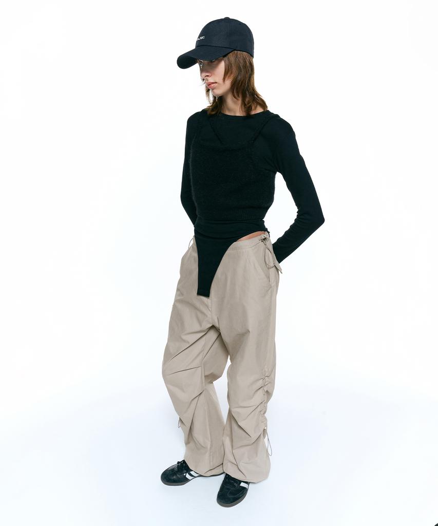 INSILENCE WOMEN Parachute Cargo Pants Beige