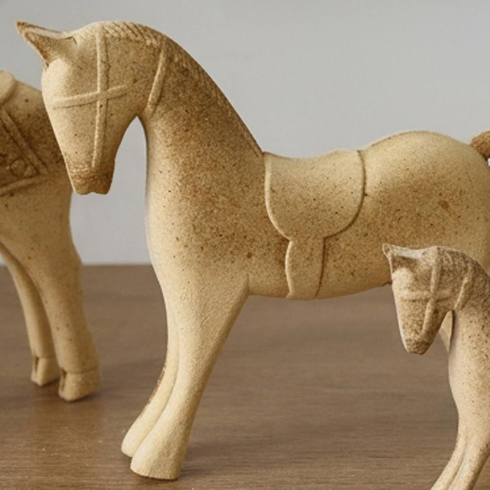 Handmade Unpainted Horse Statue Farmhouse Style Painting Horse Figure Tabletop Display