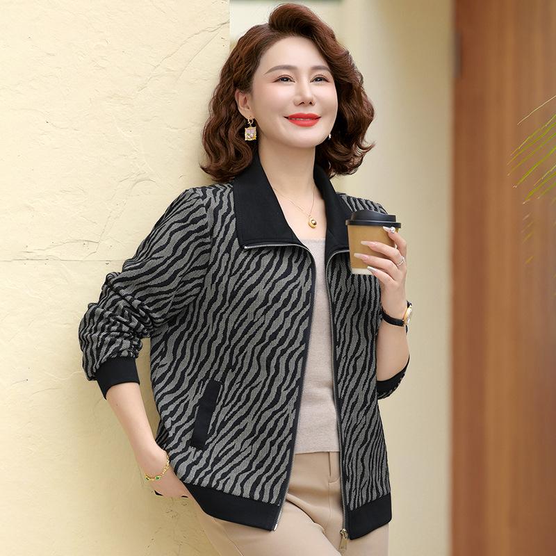 Повседневная куртка с отложным воротником и длинными рукавами в полоску для женщин среднего возраста на весну и осень