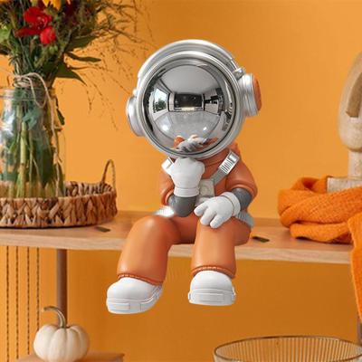 Фигурка астронавта, коллекционная скульптура для гостиной и стола