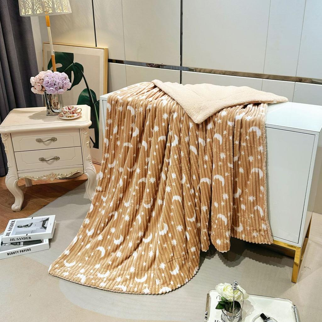 Fashionable Star and Moon Double-Layer Blanket, Flannel Blanket, Office Nap Blanket, Air-Conditioning Blanket