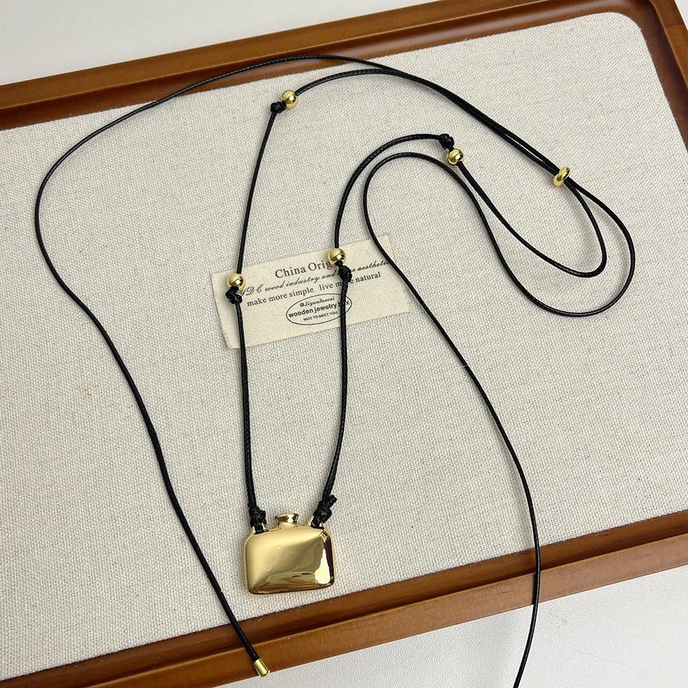 Alloy Square Bottle Long Necklace Adjustable Pendant Necklace Fashion Sweater Chain  Women