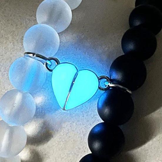 2 шт., браслет ручной работы с короной и бисером, светящееся сердце, светится в темноте, эластичный браслет для пар, мужской и женский подарок любовнику