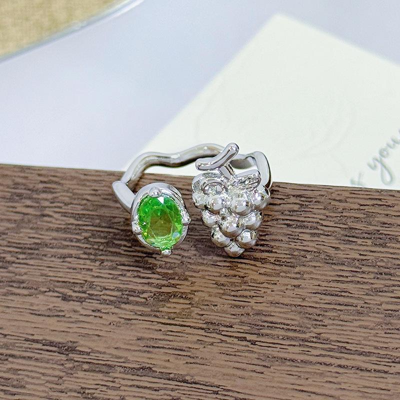 Sweet Grape Personality Bat Cute Kitten Open Ring Niche Premium Sense Stacked Ring