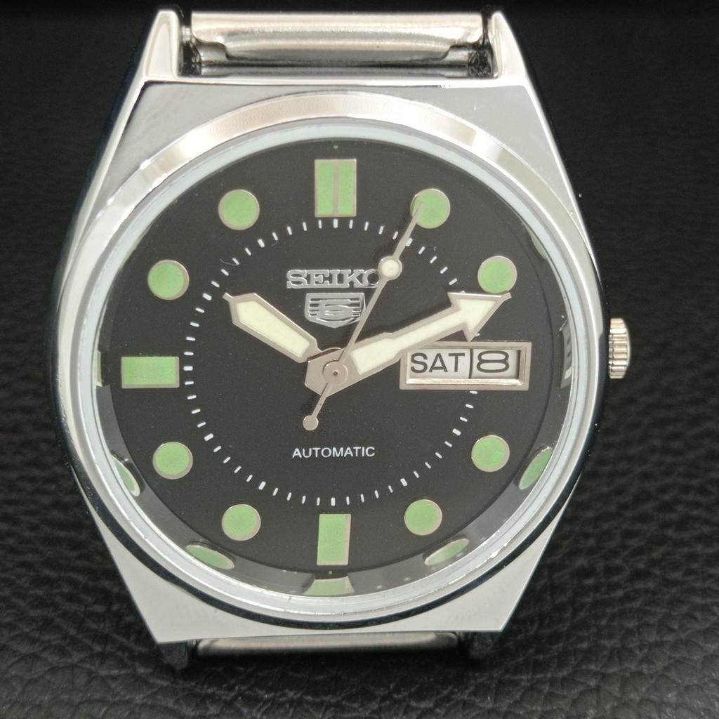АВТОМАТИЧЕСКИЕ ВИНТАЖНЫЕ ВОССТАНОВЛЕННЫЕ МУЖСКИЕ ЧАСЫ SEIKO 5 ЯПОНИЯ ЧЕРНЫЙ ЦИФЕРБЛАТ a444471-1
