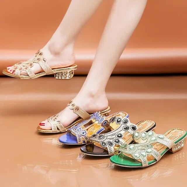 Шлепанцы на высоком каблуке с кристаллами, женская обувь, 2024 г., сандалии с открытым носком, роскошные шлепанцы, новые летние туфли-лодочки с открытой пяткой, женские шлепанцы