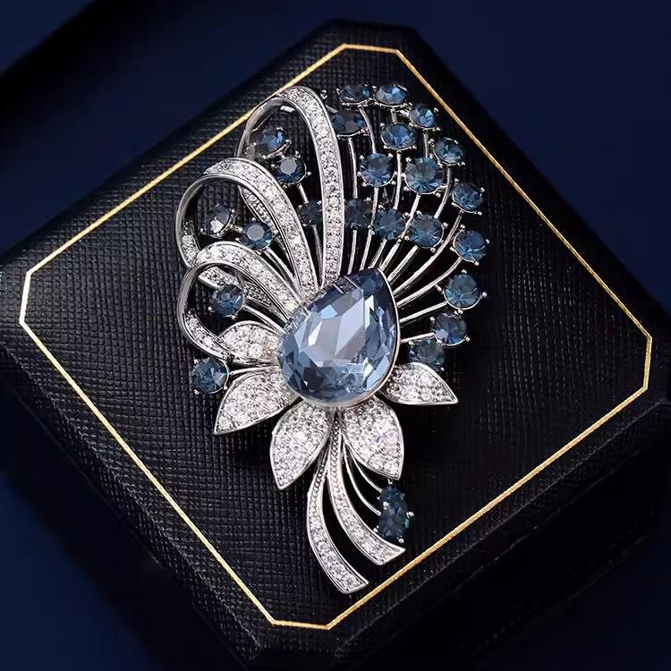 Retro Beautiful Also Flower Brooch High-End Women'S Exquisite Fashion Crystal Brooch Niche Design Pin With Jewelry