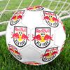 Футбольный мяч New York Red Bulls, размер 5, машинная строчка, ПВХ, прочный и с высоким отскоком, подходит для всех возрастов, фанатская атрибутика, для матчей и использования на открытом воздухе.