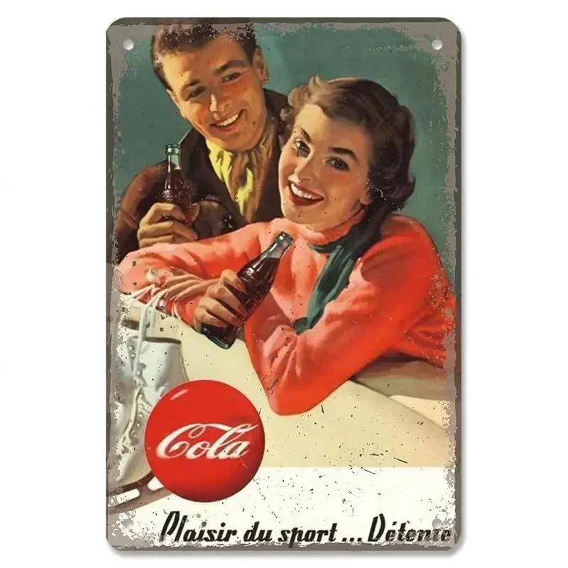 Жестяные знаки Винтажный постер с безалкогольными напитками Cola Металлические девушки пьют бутылки Cola Металлическая пластина Настенная декорация для бара, паба, клуба, ресторана