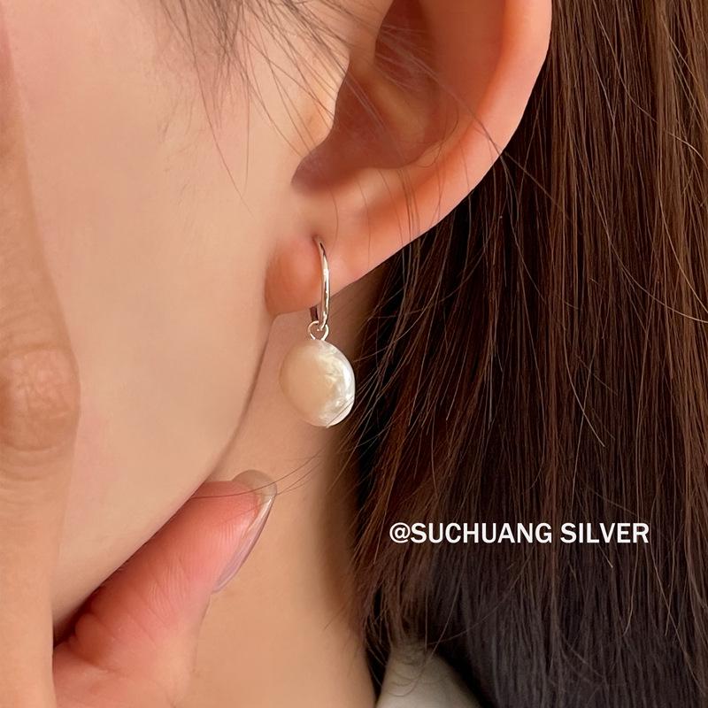 Серьги из стерлингового серебра 925 пробы с барочным жемчугом Su Chuang S925: Неправильные, Высококачественные Ретро Французские Пусеты для Женщин