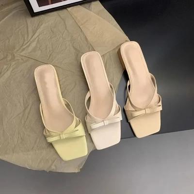 Летняя женская обувь Квадратные каблуки Элегантные женские тапочки Уличные Бант Кожаные женские шлепанцы Модные женские сандалии