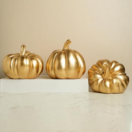 Halloween Pumpkin Ornament Fine Workmanship Hand-painted Pumpkin Art Piece Autumn Seasonal Home Decor