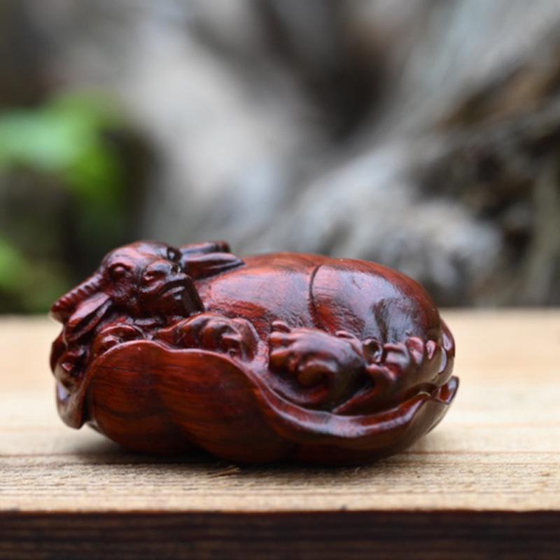 Red Sandalwood Zodiac Animals Handheld Sculptures - Scenic Spot Handicrafts