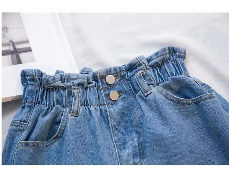 Women's A-line High Waist Denim Shorts - Summer Korean Style, Elastic Waist, Rolled Hem, Loose, Versatile, Slimming, Wide Leg.