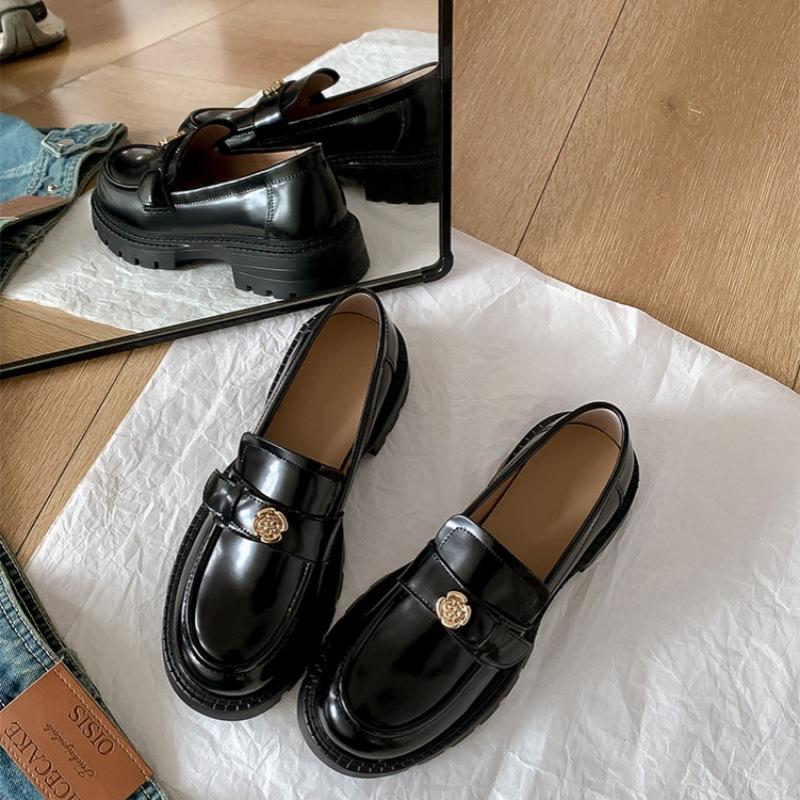 Spot Version~ Camellia Loafers Women's British Style Leather Thick-soled Black Single Shoes, One Pedal Gold Coin Small Leather Shoes.