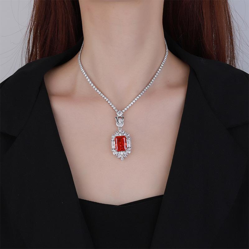 Autumn And Winter Jewelry Set, High Carbon Diamond Ice Flower Cut Copper Inlaid With Light Luxury Pendant, Main Stone 12 * 16