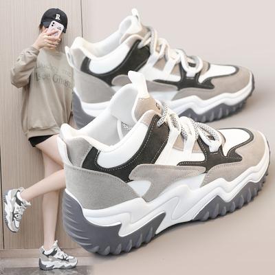 Модные кроссовки для женщин 2025 Осень Слипоны Дышащая сетка Повседневная обувь Женщина Каблуки Лоферы