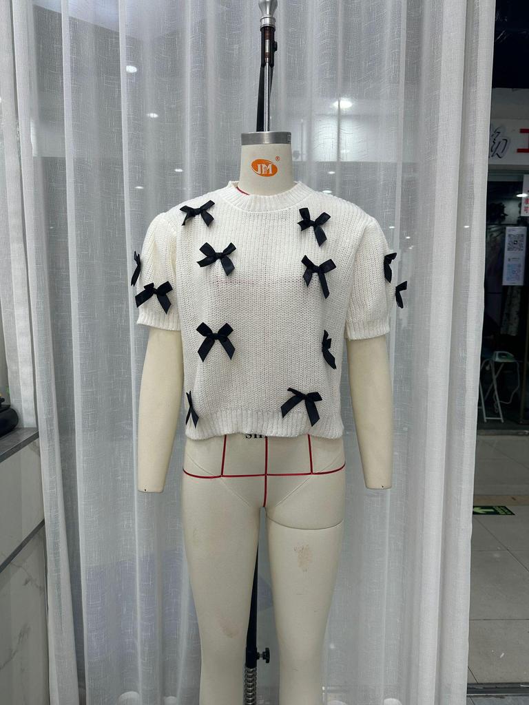 2025 Весна/Лето Женский Повседневный Однотонный Свитер с Круглым Вырезом и Коротким Рукавом-Фонариком