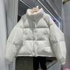 Пуховик женский короткий белый утиный пух зима 2024 воротник стойка свободный модный утолщенный маленький хлеб куртка