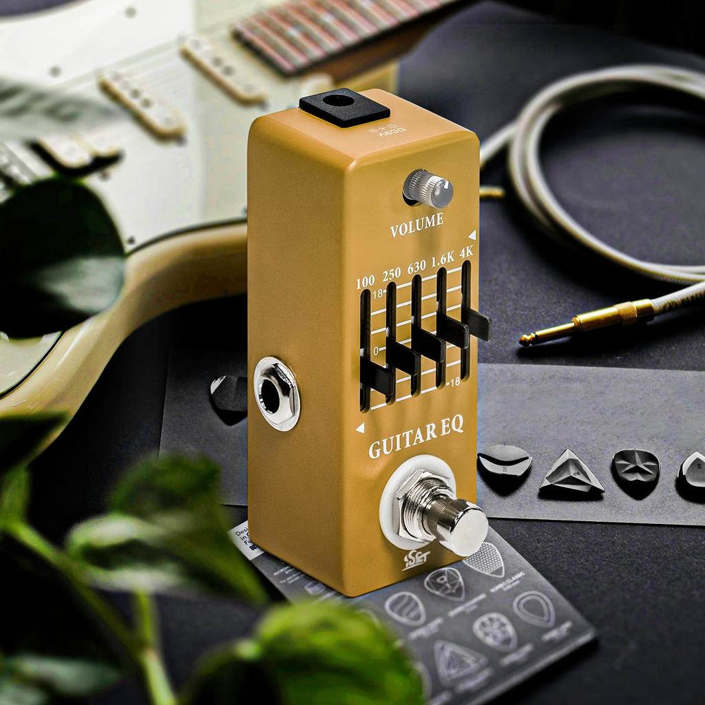 ISET EQ Pedal for Electric and Acoustic Guitar with True Bypass Equalizer, 100Hz, 250Hz, 630Hz, 1.6kHz, 4kHz, (Guitar Equalizer)