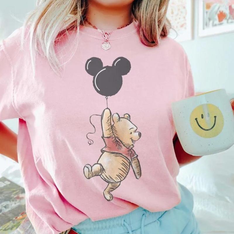 2026 Fashion Art Winnie The Pooh Street Art TShirt Womens TShirt Short Sleeve O Neck Casual Loose Large Size