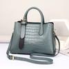 Genuine Leather Handbag Large Capacity Stylish Atmosphere Crossbody Commuter Bag for Middle-aged Women