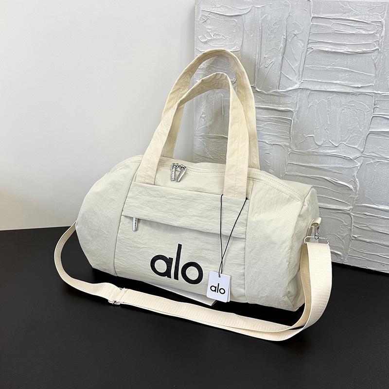 Yoga Bag, Outdoor Waterproof Sports Bag, Men's and Women's Hand-held Dry Wet Separation New Fitness Bag, Training Bag