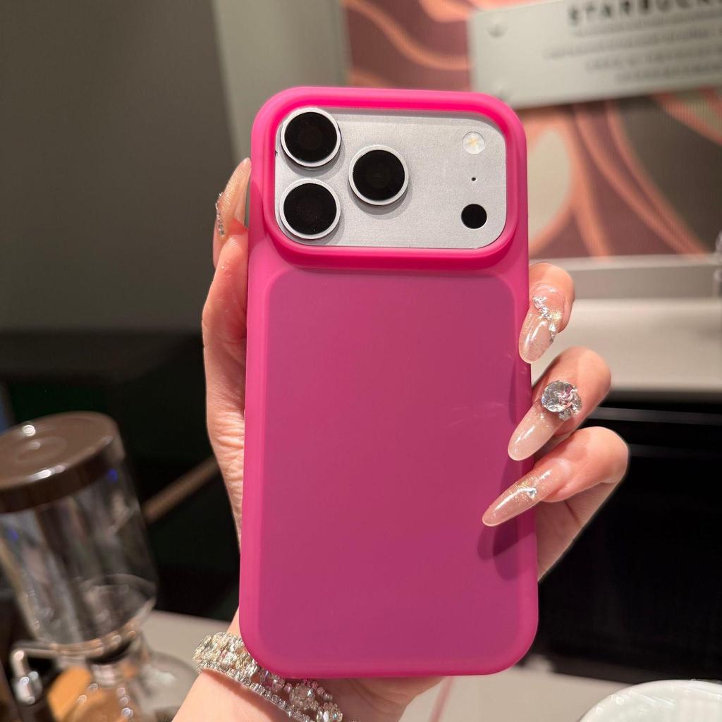 Силиконовый чехол Apple 17 Pro Max: Большое отверстие, Матовые кнопки AI, Подходит для iPhone 16