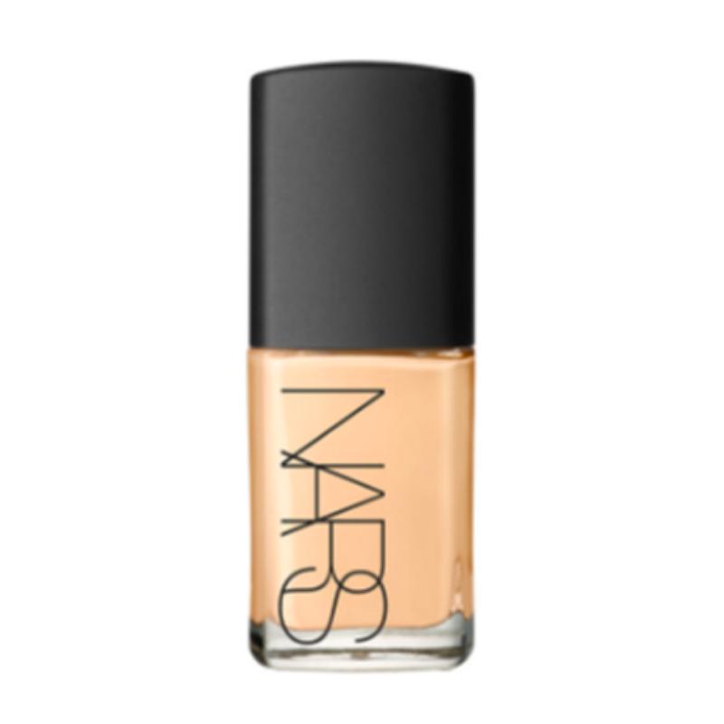 Nars Легкий сияющий тональный крем