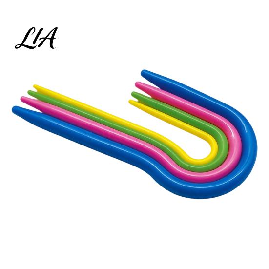 Crochet Accessory 3/4Pcs U/V-Shaped Plastic Cable Needles, Multi-Size Stitch Holders, Needle Bent Knitting Needles for Scarf Sweater Patterns Set