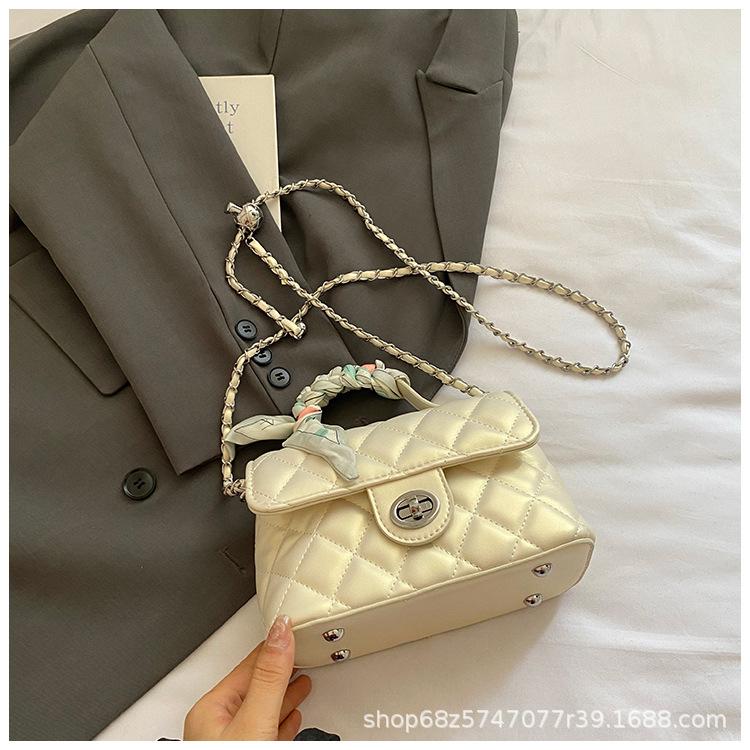 Fashion Xiaoxiangfeng Bag Women's 2025 Summer New Diamond Chain Bag Niche Design Simple Shoulder Messenger Bag