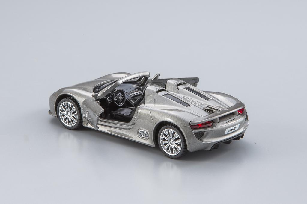 Cast Vehicle Porsche 918 Spyder