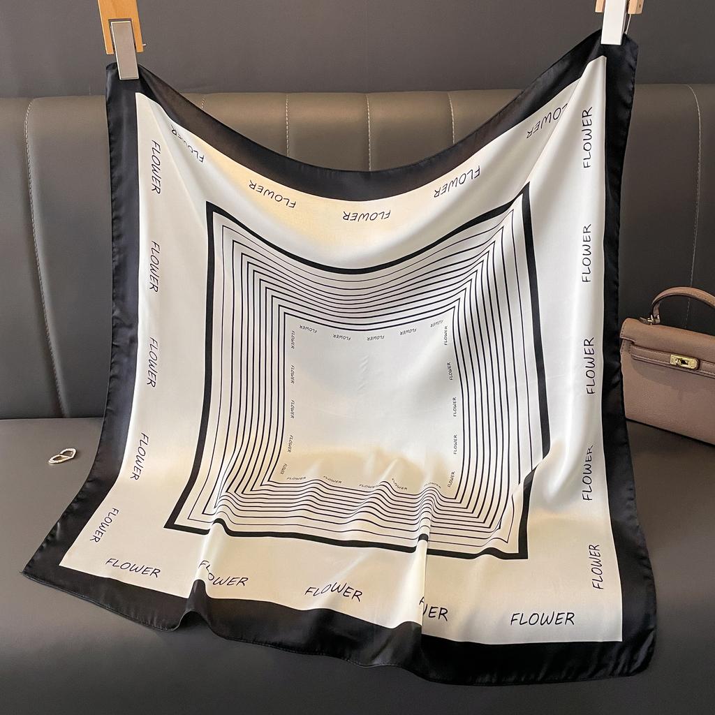 Latest Design Lady Silk Satin Scarf Women Handkerchief Stripe Printed Female Square Head Bandana Small Neck Muffler Hijab