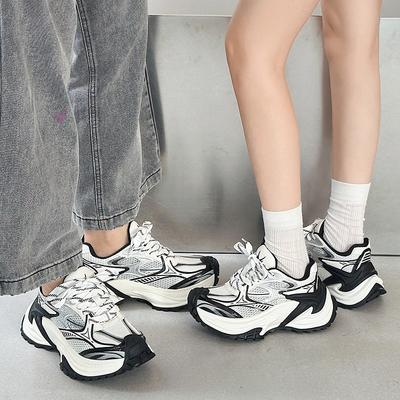 Женская обувь – Кроссовки