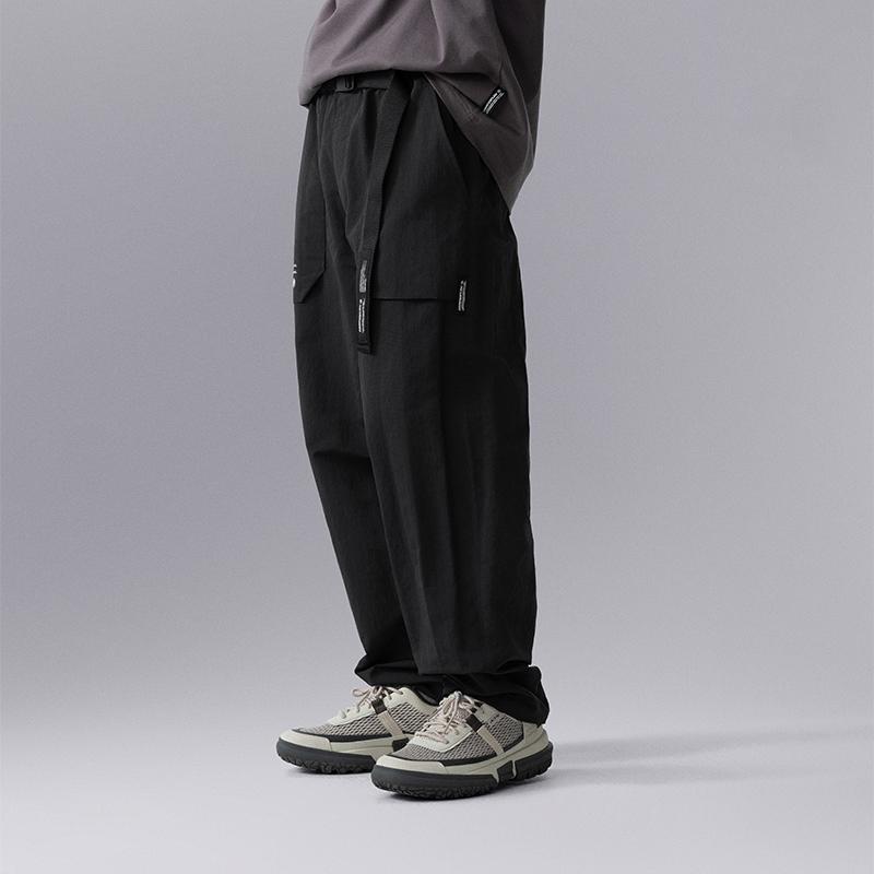 Li Ning CF Su Series однотонные повседневные прямые свободные трикотажные спортивные брюки мужские брюки черные AYKU621-2
