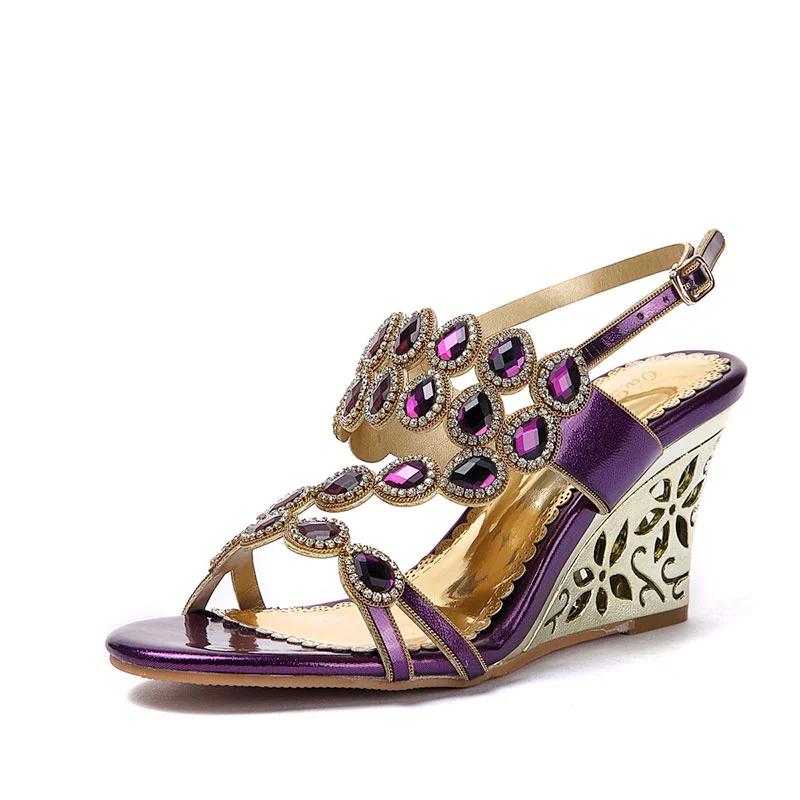 Мода 2024 года, новые летние модные туфли, элегантные туфли на танкетке с цветочным узором и стразами, кожаные нескользящие женские сандалии на танкетке с кристаллами