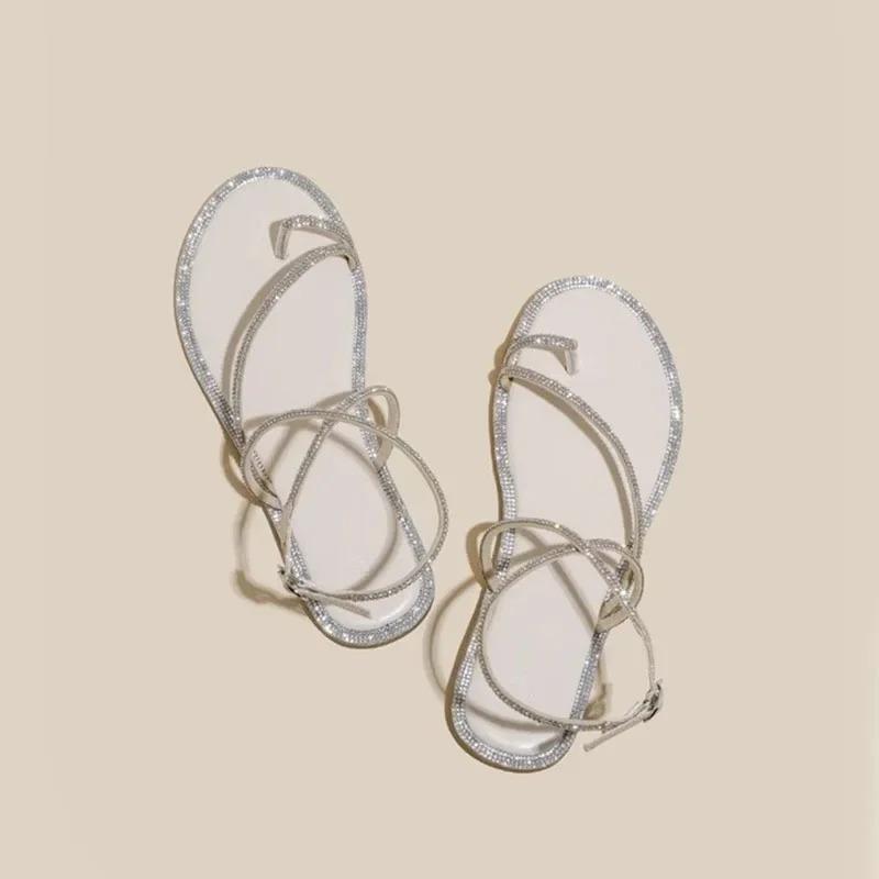 Модные женские сандалии на плоской подошве со стразами, универсальные женские туфли с ремешком на щиколотке и пряжкой, с застежкой на носке, женские сандалии Zapatos De Mujer