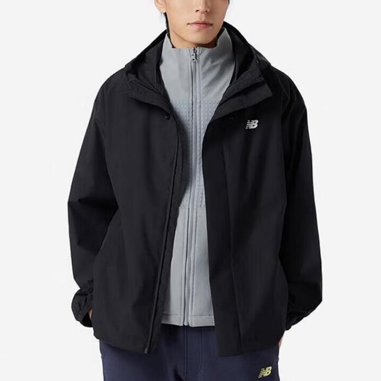 New Balance Куртки и Пальто Мужские Черные NAE12041-BK