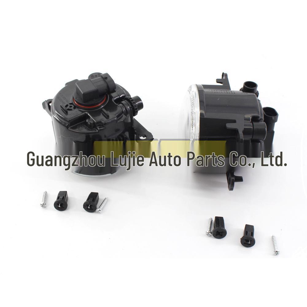 Универсальная светодиодная противотуманная фара для переднего бампера Ford Focus 2008 года