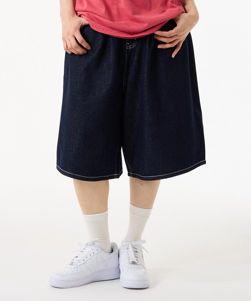 UNKNOWN PLANET Deep Rise Volume Bermuda Pants Indigo