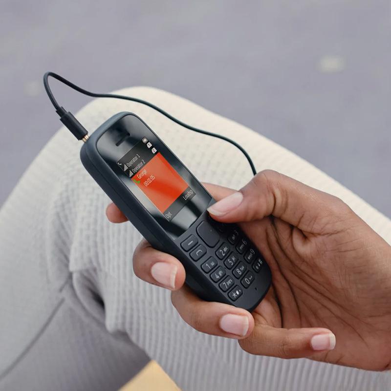 Машина для пожилых людей 105 Большой объем для студентов и пожилых людей Мобильный телефон с функцией кнопки Длительный режим ожидания Машина