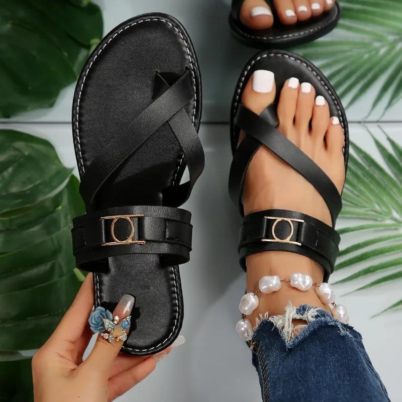 Модная обувь для женщин 2024 года, горячая распродажа, женские тапочки, летние римские однотонные повседневные пляжные тапочки на плоской подошве, удобные тапочки большого размера