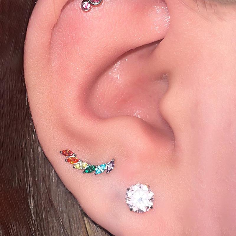 Серьги-пусеты из разноцветного циркония «Маркиза» – F-136 Титановый сплав для пирсинга губы и хряща уха.