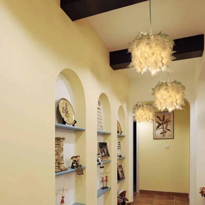 Подвесные светильники E27 Перьевая романтическая подвесная лампа для освещения гостиной Подвесной светильник Гусиное перо Подвесной светильник ZM1109