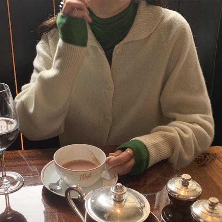 Женский однотонный топ с высоким воротником и длинными рукавами - мягкий, универсальный, базовый на осень