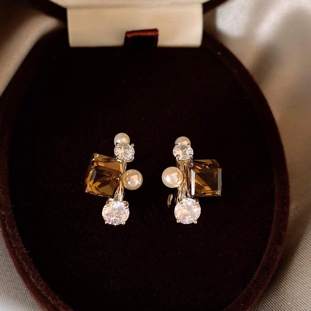 Майярдовый кофейный цвет янтарные серьги женские осенне-зимние высококлассные серьги в стиле кэжуал, серьги с нишевым дизайном в стиле легкой роскоши