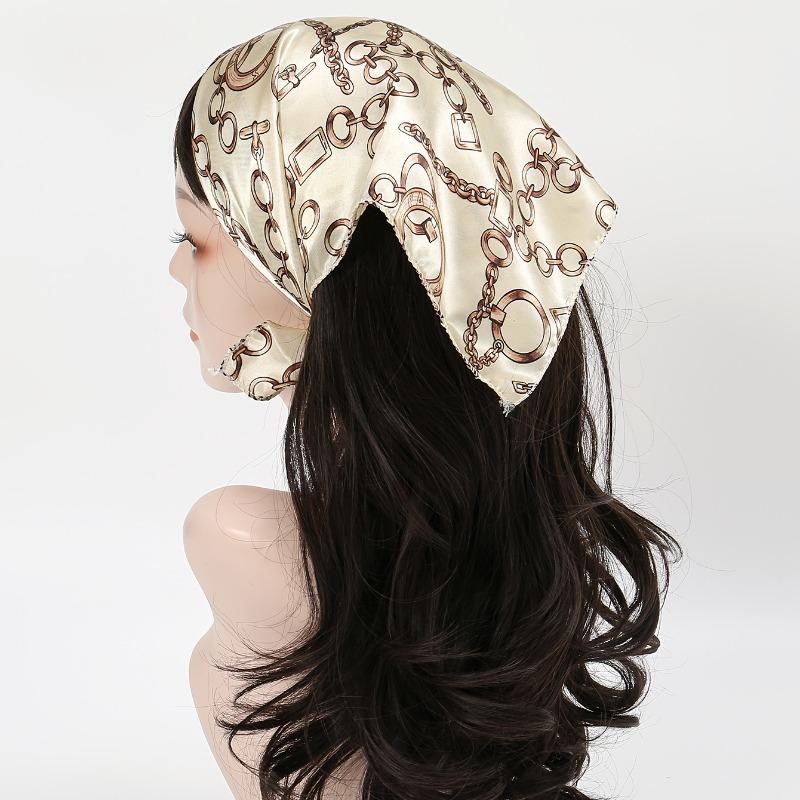 Scarf for Women, Spring and Autumn Korean Style Fashionable Versatile Small Square Scarf with Decorative Collar