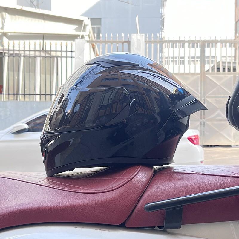 Мотошлем с полным лицом и задним спойлером из АБС-пластика, совместимый с Bluetooth, для мужчин, для езды в любое время года