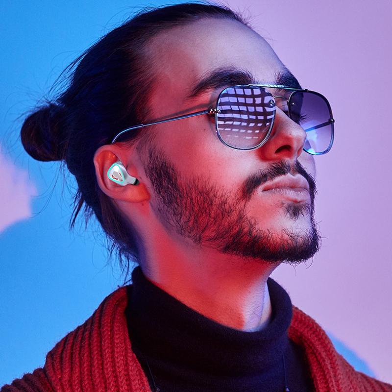 Новый продукт, беспроводная TWS Bluetooth-гарнитура, научная фантастика, космическая кабина с металлическим зондированием, игра с двойным ухом без задержки