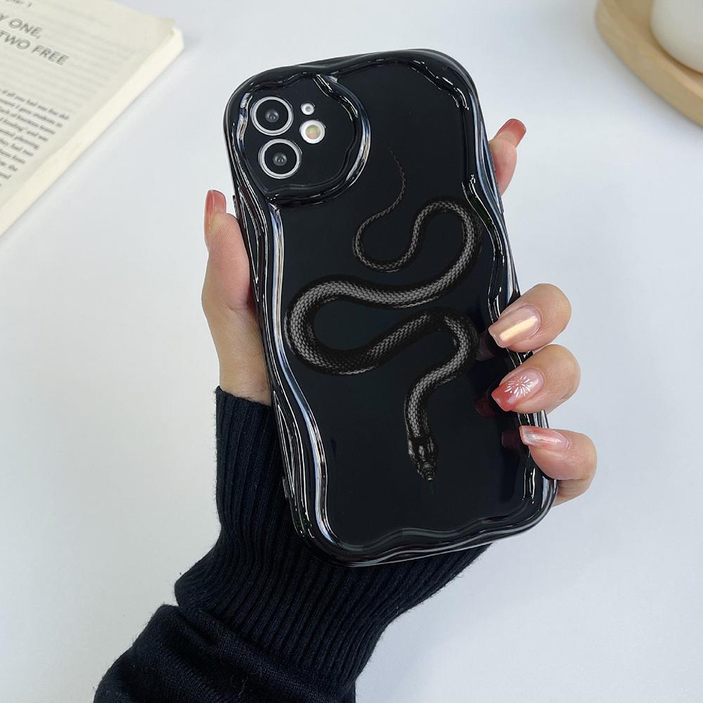 N71 Black Gold Snake Soft Wavy Phone Cases for iPhone 14 Pro Max 13 Mini 15 Plus XR 7 8 6 XS Max 12 11 Protective Bumper Cover